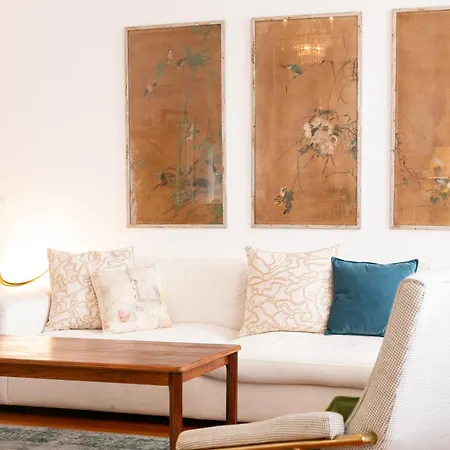 Apartment Carmo *